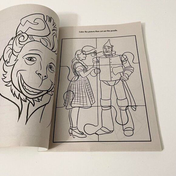 The Wizard of Oz The Emerald City Coloring and Activity Book - Picture 11 of 16